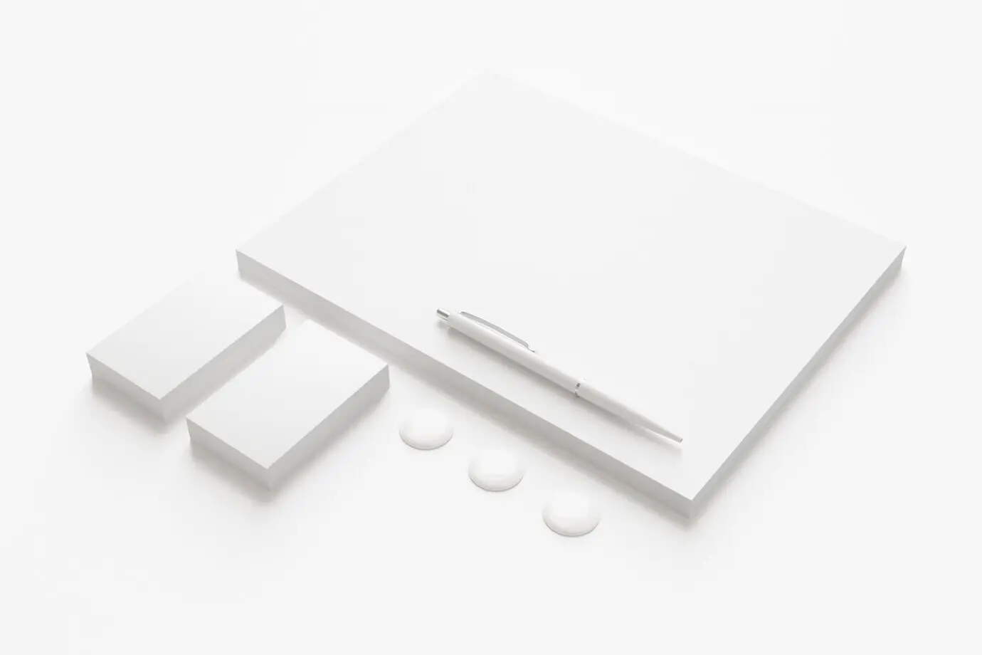 Пожалуйста, пришлите исходный текст описания для перефразирования на русском.